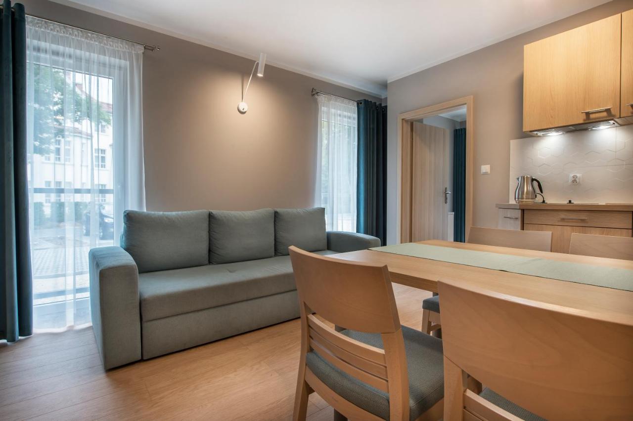Apartamenty Resort ,,Cesarskie Ogrody" Świnoujście Exteriör bild